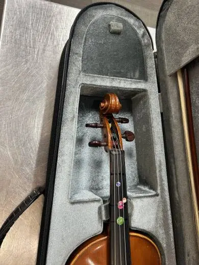 Yamaha 1/2 violin 2
